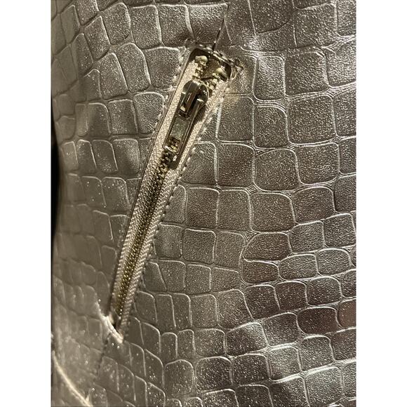 V Cristina Faux Leather Crocodile Textured Jacket Gold Faux Fur Trim Size M - Picture 9 of 12